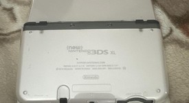 Mint
													New Nintendo 3DS XL - White, 4 GB, photo 4 of 6