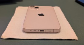 Good
													Apple iPhone 13 - Unlocked, Pink, 128 GB, A2482, photo 3 of 9