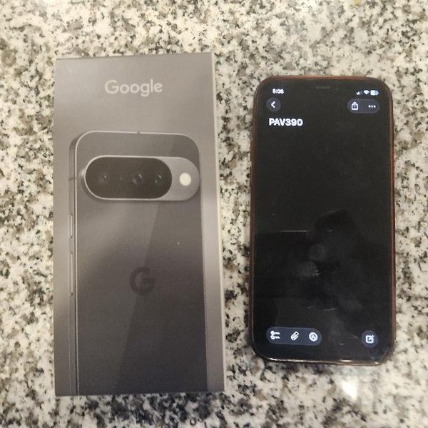 Google Pixel 10 - Unlocked, 128 GB, Obsidian, GLBW0