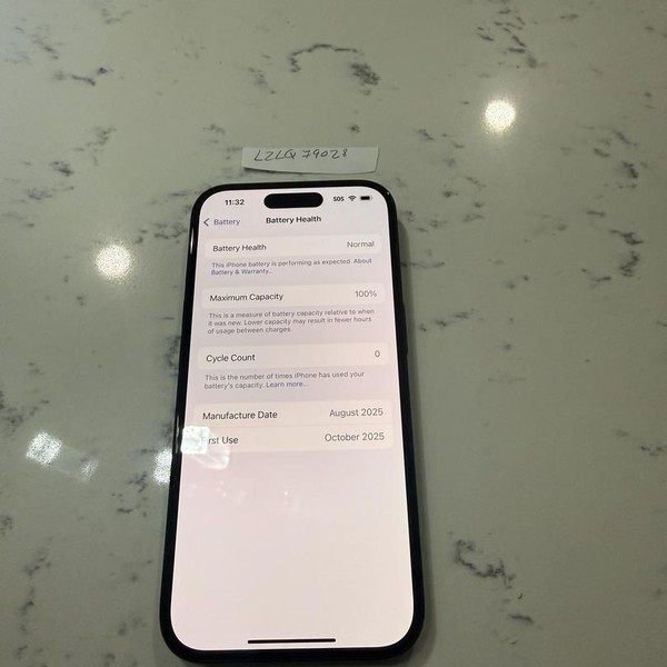 Apple iPhone 16 - T-Mobile, 128 GB, Black, A3081