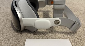 Mint
													Apple Vision Pro - 1 TB, photo 4 of 4