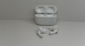 Used
													Apple AirPods Pro 2 - USB-C, photo 2 of 12