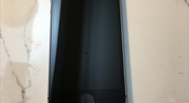 Good
													Apple iPhone 5S - AT&T, Gray, 16 GB, A1533, photo 2 of 5