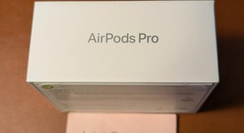 New
													Apple AirPods Pro 3, photo 5 of 6