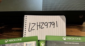 Good
													Xbox One S (2016) - Green, 1 TB, photo 3 of 3