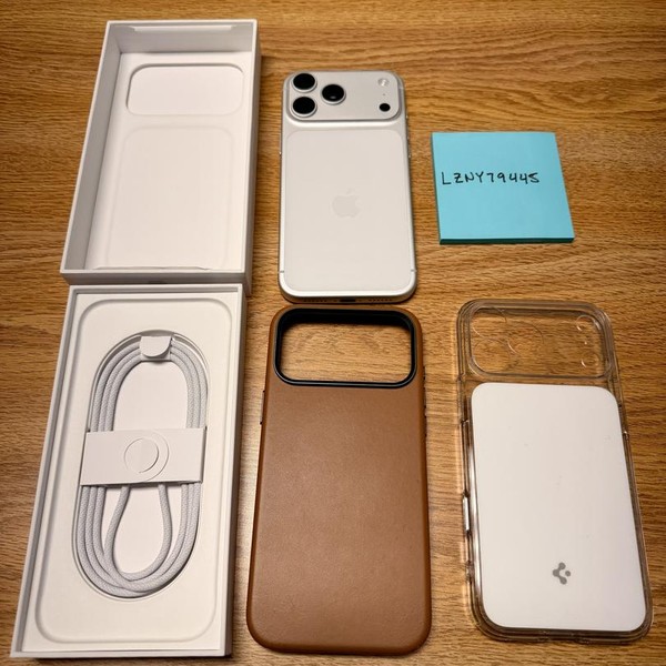 Apple iPhone 17 Pro Max - Unlocked, 512 GB, Silver, A3257