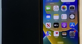 Mint
													Apple iPhone 11 Pro Max - Verizon, Gold, 512 GB, A2161, photo 1 of 7