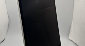 Good
													Apple iPad Pro 11" 4th Gen 2022 - Unlocked, Silver, 256 GB, photo 4 of 5