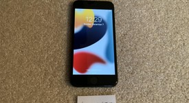 Good
													Apple iPhone 7 - Unlocked, Jet Black, 128 GB, A1660, photo 3 of 6