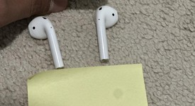 Used
													Apple AirPods 1st Gen - Lightning Case, photo 5 of 6