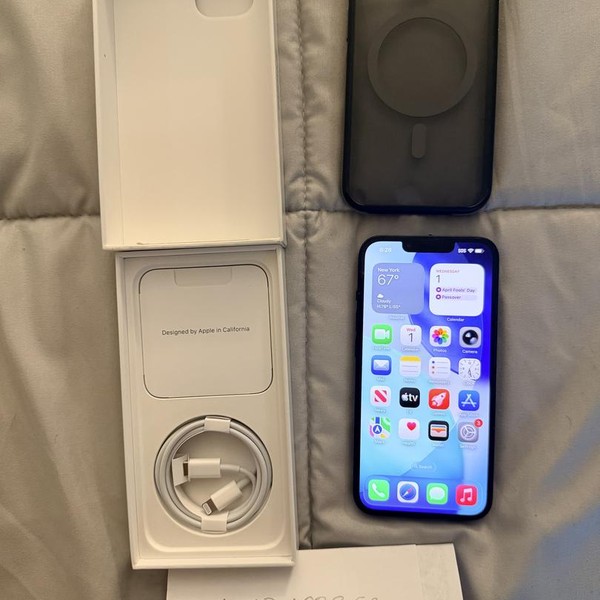 Apple iPhone 14 - Unlocked, 128 GB, Midnight, A2649