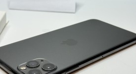 Good
													Apple iPhone 11 Pro Max - Unlocked, Gray, 64 GB, A2161, photo 2 of 4