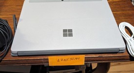 Good
													Microsoft Surface Go 2 - Wi-Fi, Pentium, Gray, 64 GB, 4 GB, photo 2 of 2