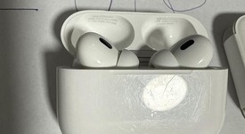 Used
													Apple AirPods Pro 2 - USB-C, photo 2 of 4