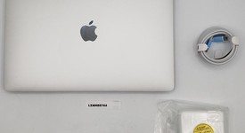 Good
													MacBook Pro 2022 - 13" - Apple M2, Silver, 256 GB, 8 GB, photo 1 of 3