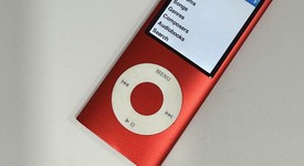Mint
													Apple iPod Nano 4th Gen - Red, 8 GB, photo 4 of 5