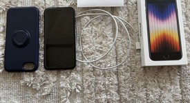 Good
													Apple iPhone SE 3rd Gen 2022 - US Cellular, Midnight, 64 GB, A2595, photo 1 of 11