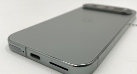 Mint
													Google Pixel 9 Pro - Unlocked, Hazel, 512 GB, 16 GB, GR83Y, photo 5 of 5