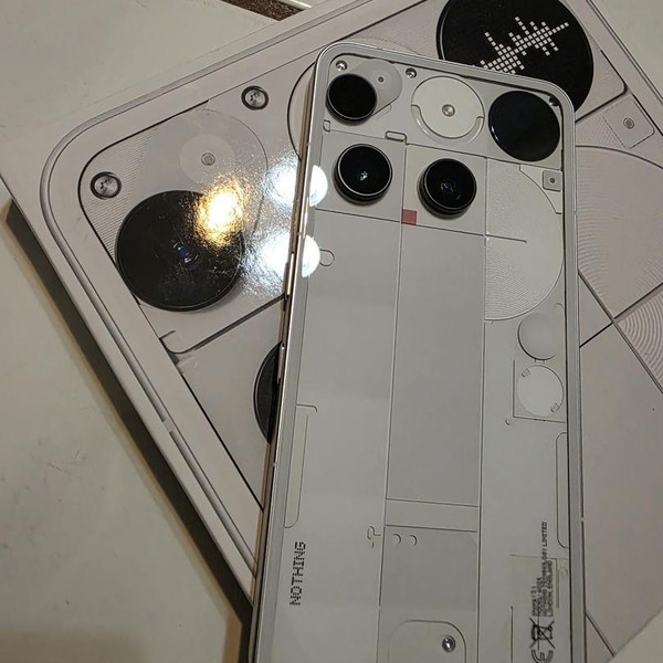 Nothing Phone (3) - Unlocked Non-US, White, 512 GB, 16 GB