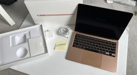 Good
													MacBook Air 2020 - 13" - I3, Gold, 256 GB, 8 GB, photo 2 of 15