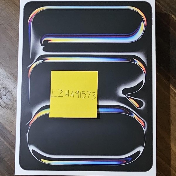 Apple iPad Pro 13 inch (M4) 2024 - Wi-Fi, 256 GB, Black, 8 GB, A2925, Standard Glass