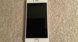 Mint
													Apple iPhone 6 - AT&T, Silver, 64 GB, A1549, photo 2 of 10