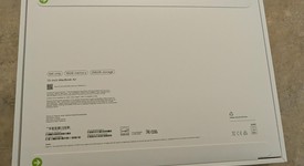 New
													MacBook Air 2025 (M4) - 13" - Apple M4, Midnight, 256 GB, 16 GB, photo 3 of 4