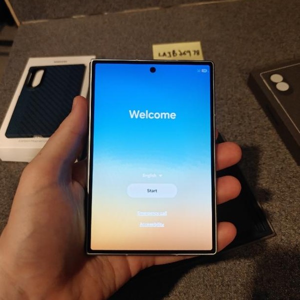 Samsung Galaxy Z Fold8 - Unlocked, 256 GB, Pistachio, 12 GB, SM-F971U1