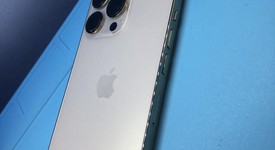Mint
													Apple iPhone 14 Pro Max - Unlocked, Gold, 256 GB, A2651, photo 2 of 4