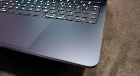 Mint
													MacBook Air 2025 (M4) - 13" - Apple M4, Midnight, 1 TB, 24 GB, photo 3 of 6