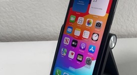 Good
													Apple iPhone Xr - Unlocked, Black, 64 GB, A1984, photo 3 of 7
