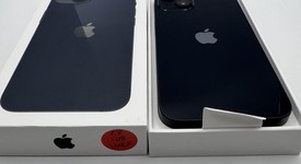 Mint
													Apple iPhone 13 - Unlocked, Midnight, 128 GB, A2482, photo 2 of 8