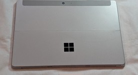 Fair
													Microsoft Surface Go - Wi-Fi, Silver, 64 GB, 4 GB, photo 5 of 7