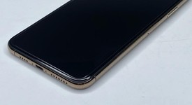 Mint
													Apple iPhone Xs Max - Unlocked, Gold, 64 GB, A1921, photo 3 of 8