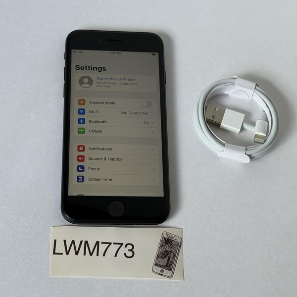 Apple iPhone SE 3rd Gen 2022 - Unlocked, 64 GB, Midnight, A2595