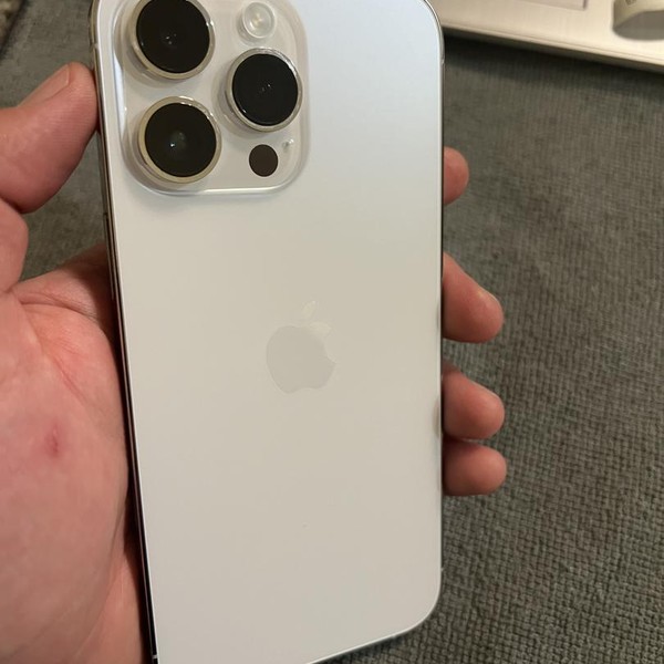 Apple iPhone 14 Pro Max - Unlocked, 128 GB, Silver, A2651