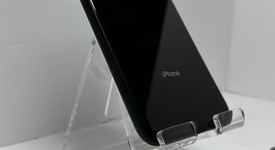 Good
													Apple iPhone Xr - Unlocked, Black, 64 GB, A1984, photo 4 of 8