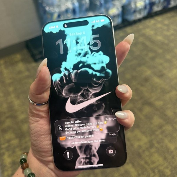 Apple iPhone 15 Pro Max - AT&T, 256 GB, Natural, A2849