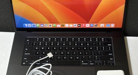 Good
													MacBook Pro Late 2023 (M3) - 16" - Apple M3 Pro 12-core, Black, 512 GB, 36 GB, 18-core GPU, photo 2 of 13