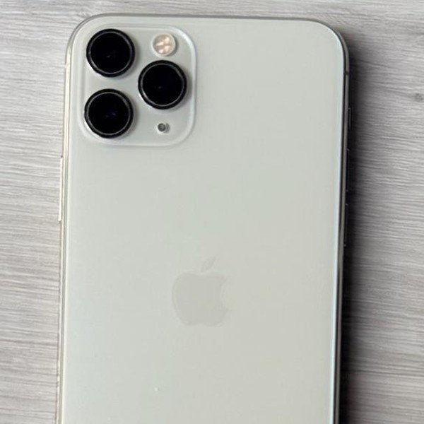 Apple iPhone 11 Pro - Unlocked, 256 GB, Silver, A2160
