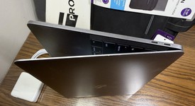 Good
													MacBook Pro 2017 (No Touch Bar) - 13" - I5, Gray, 512 GB, 16 GB, photo 5 of 9