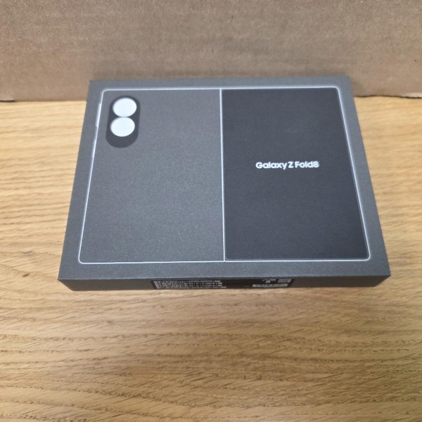 Samsung Galaxy Z Fold8 - Unlocked, 256 GB, Graphite, 12 GB, SM-F971U1