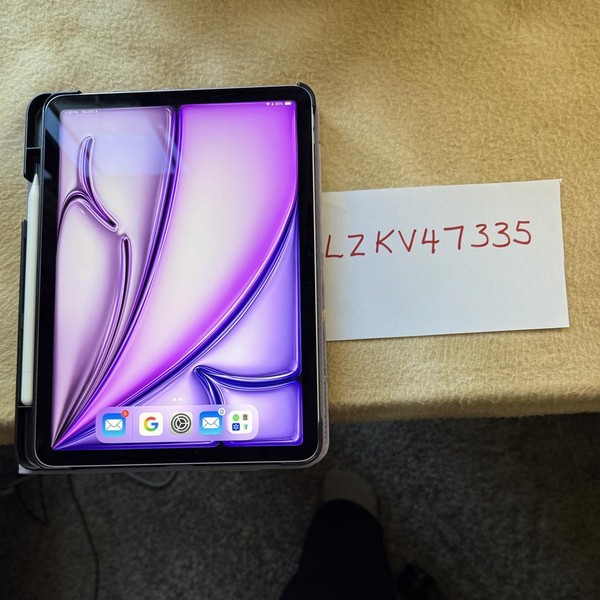 Apple iPad Air 11 inch (M3) 2025 - Wi-Fi, 128 GB, Purple, A3266