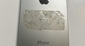 Fair
													Apple iPhone SE 1st Gen 2016 - Unlocked, Grey, 32 GB, A1662, photo 3 of 4