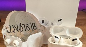 Used
													Apple AirPods Pro 1st Gen - Wireless Case, photo 3 of 4