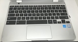 Good
													Samsung Chromebook Plus V2 - Core m3, Silver, 64 GB, 4 GB, photo 4 of 11