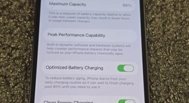 Mint
													Apple iPhone 12 - Unlocked, Black, 64 GB, A2172, photo 4 of 8