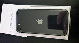 Mint
													Apple iPhone SE 2nd Gen 2020 - Unlocked, Black, 64 GB, A2275, photo 3 of 4