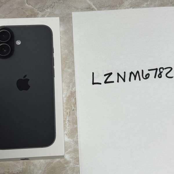 Apple iPhone 17 - Unlocked, 256 GB, Black, A3258