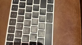 Used
													Apple Magic Keyboard - Touch ID and Numeric Keypad - Black, photo 3 of 12